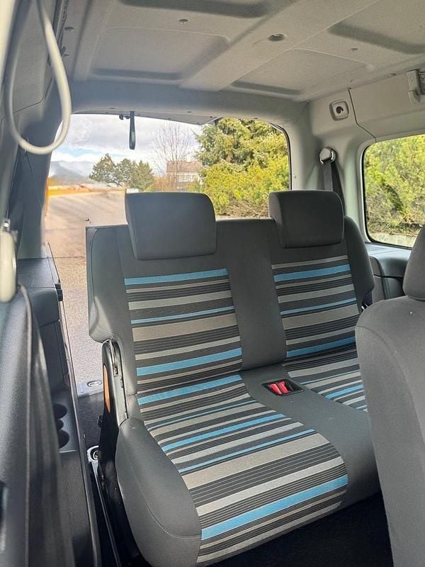 Gebraucht VW Caddy Maxi 105 PS (77 kW) 2011 Blau Van / Kleinbus