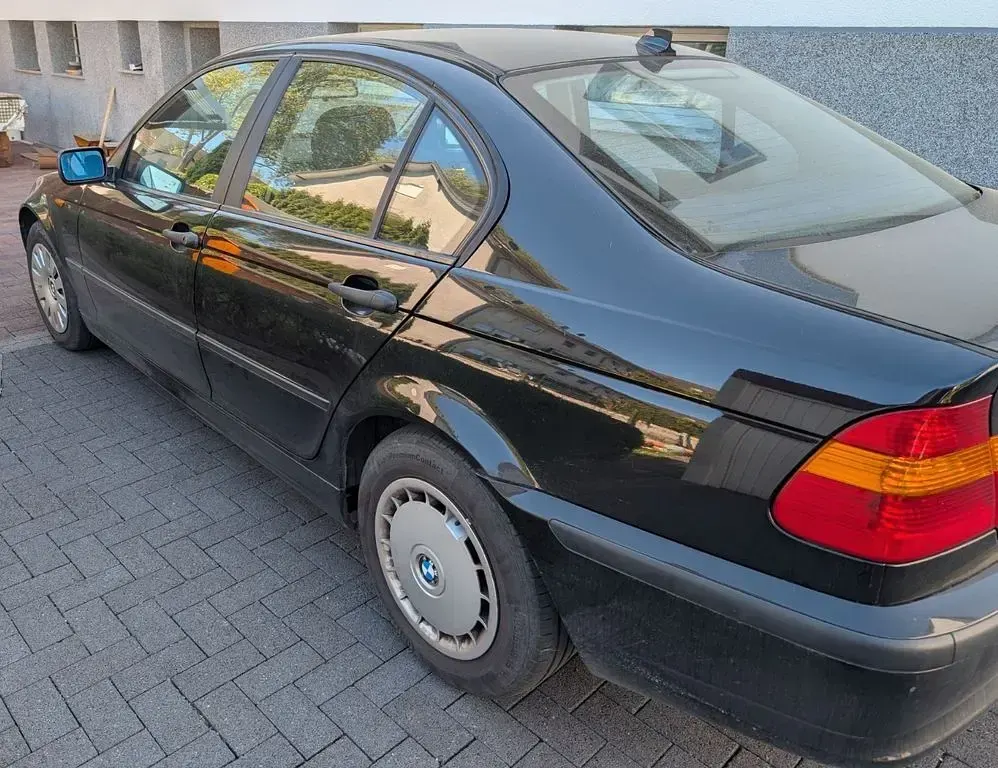 Occasion BMW 318 116 ch (85 kW) 2003 Noir Berline
