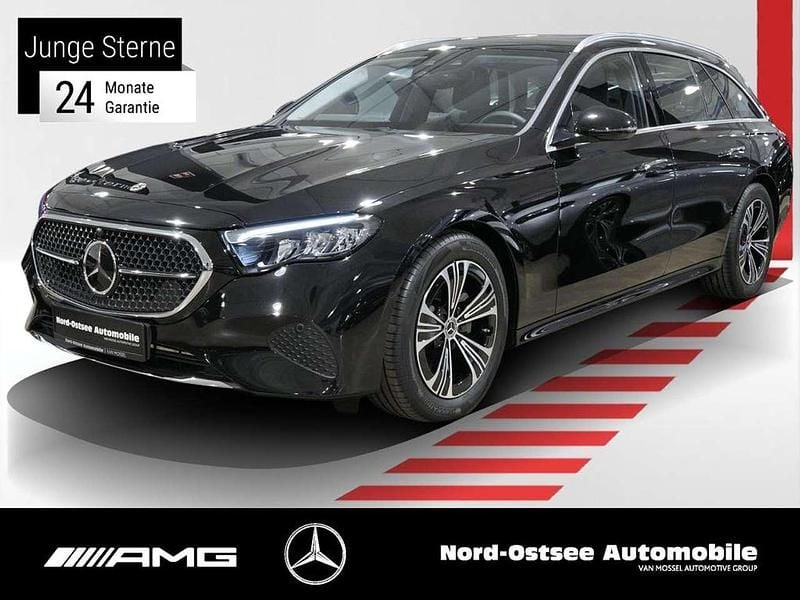 Metalliclack obsidianschwarz Gebraucht 2024 Mercedes E220 Avantgarde Kombi | 43.690 € (Superpreis) - Bild 1/4