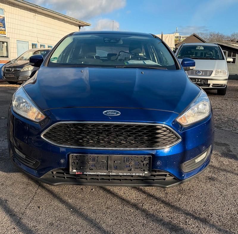 Gebraucht Ford Focus Trend 104 PS (76 kW) 2016 Blau Kombi