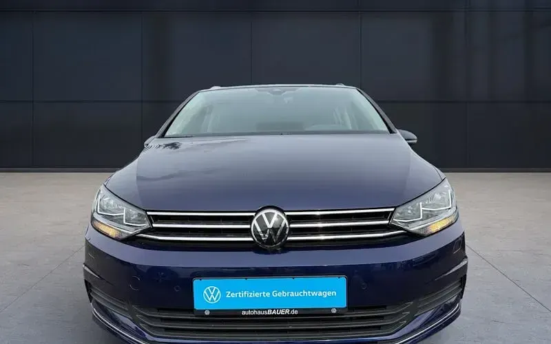 Gebraucht VW Touran R 150 PS (110 kW) 2024 Blau Van / Kleinbus