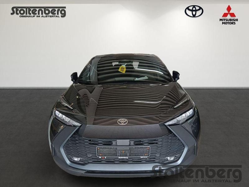 Neu Toyota C-HR 140 PS (102 kW) 2025 Mondsteingrau SUV