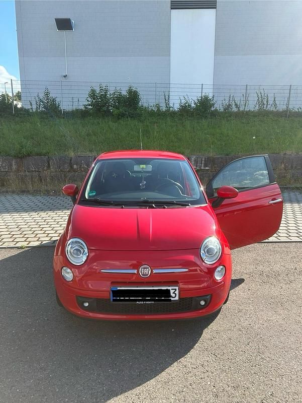 Rot Gebraucht 2010 Fiat 500 Lounge Kleinwagen | 4.300 € (Guter Preis) - Bild 1/4