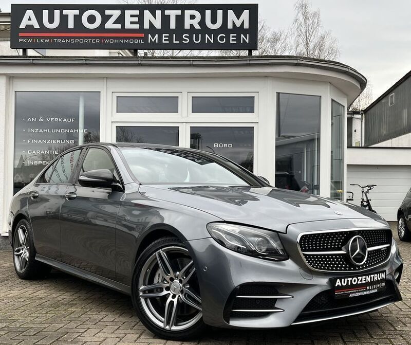 Grau Gebraucht 2018 Mercedes E53 AMG AMG Limousine | 39.000 € (Etwas zu teuer) - Bild 1/4