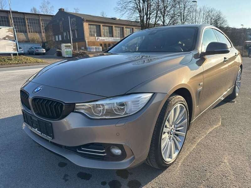 Gold Gebraucht 2017 BMW 425 Luxury Line Coupé | 11.500 € - Bild 1/4