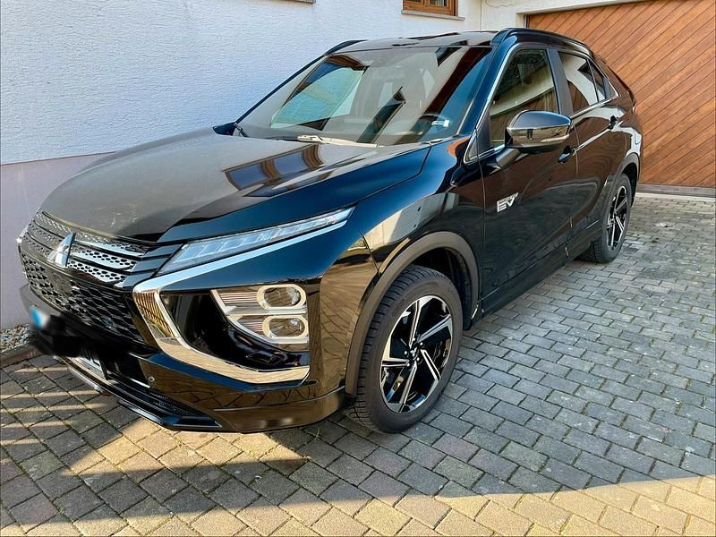 Gebraucht Mitsubishi Eclipse Cross 188 PS (138 kW) 2022 Schwarz SUV