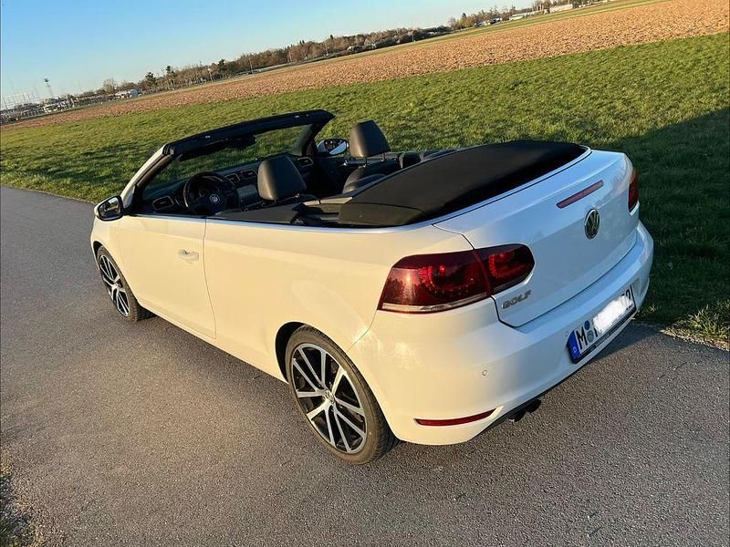 Gebraucht VW Golf 160 PS (117 kW) 2011 Weiß Cabrio