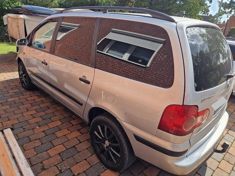 Gebraucht VW Sharan 115 PS (84 kW) 2006 Grau Van / Kleinbus