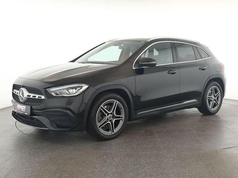 Gebraucht Mercedes GLA220 AMG 190 PS (139 kW) 2023 Nachtschwarz SUV