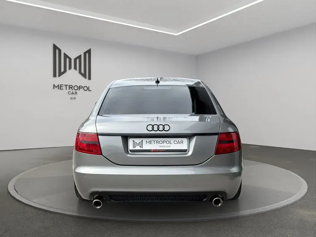 Usata Audi A6 Comfort 177 CV (130 kW) 2004 Grigio Berlina