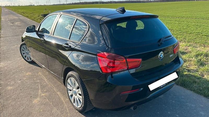 Gebraucht BMW 116 109 PS (80 kW) 2016 Schwarz Kleinwagen