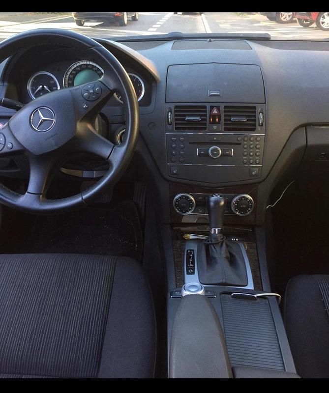 Gebraucht Mercedes C230 Elegance 204 PS (150 kW) 2008 Schwarz Limousine