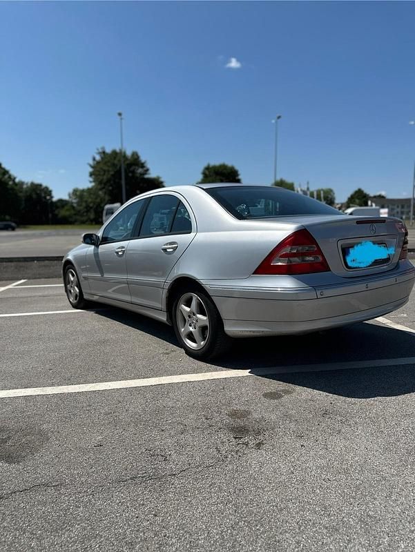 Gebraucht Mercedes C240 170 PS (125 kW) 2001 Limousine