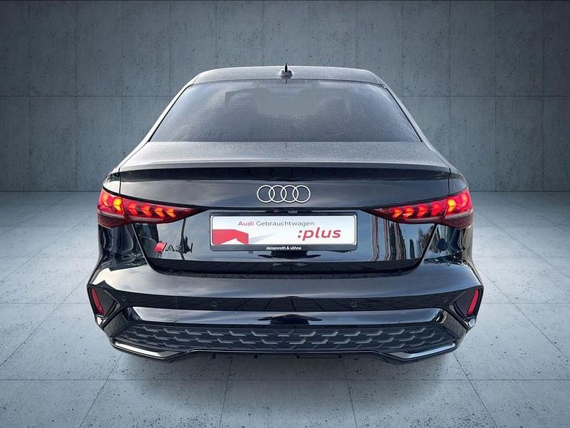 Gebraucht Audi A3 S-Line 116 PS (85 kW) 2025 Mythosschwarz metallic Limousine