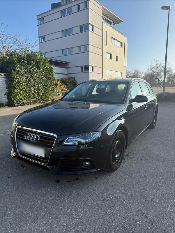 Schwarz Gebraucht 2012 Audi A4 Kombi | 9.299 € (Fairer Preis) - Bild 1/4