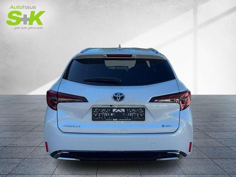 Neu Toyota Corolla 197 PS (144 kW) 2026 Dynamic grey metallic Kombi
