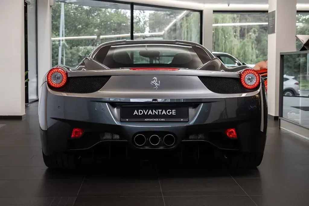 Gebraucht Ferrari 458 566 PS (416 kW) 2011 Grau