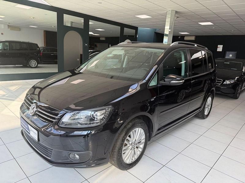Gebraucht VW Touran Cup 140 PS (102 kW) 2014 Schwarz Van / Kleinbus