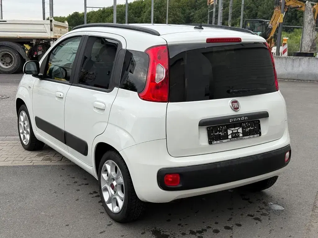 Gebraucht Fiat Panda Lounge 69 PS (50 kW) 2019 Weiß Kleinwagen