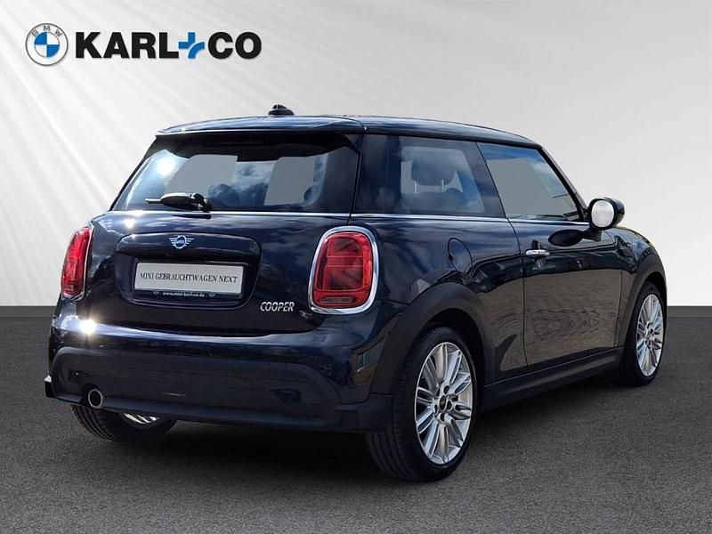 Gebraucht Mini Cooper 136 PS (100 kW) 2023 Schwarz Kleinwagen