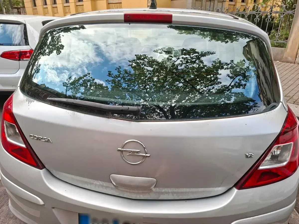Gebraucht Opel Corsa 80 PS (58 kW) 2006 Silber Kleinwagen