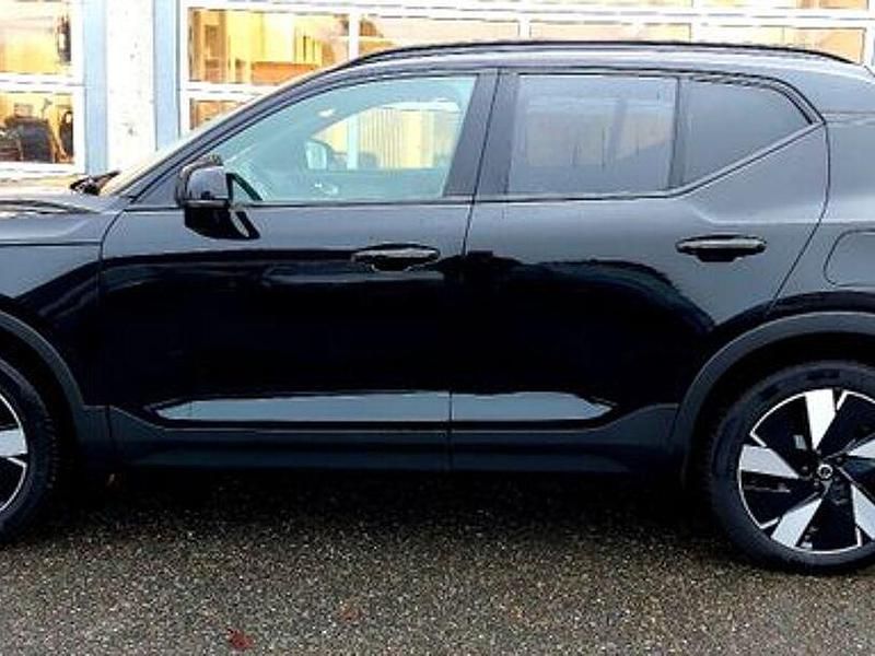 Gebraucht Volvo XC40 Ultimate 300 kW (408 PS) 2023 Onyx black (metallic) SUV