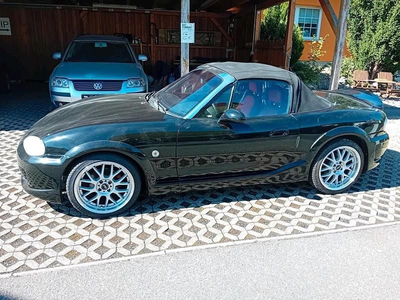 Gebraucht Mazda MX5 110 PS (80 kW) 1999 Schwarz Cabrio