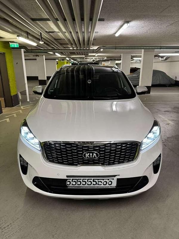 Weiß Gebraucht 2018 Kia Sorento GT-Line SUV | 23.000 € (Fairer Preis) - Bild 1/4