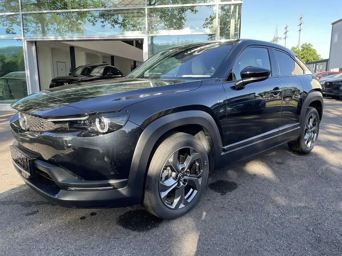 Gebraucht Mazda MX30 80 kW (110 PS) 2023 Jet black SUV