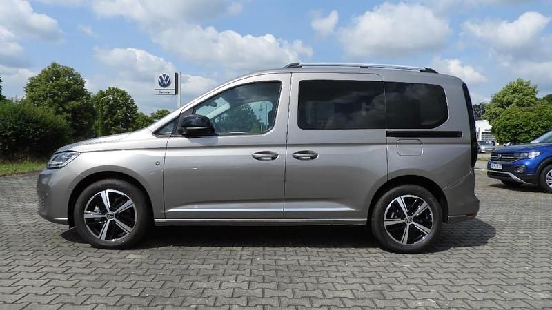 Gebraucht VW Caddy Style 114 PS (83 kW) 2023 Van / Kleinbus