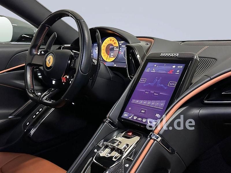 Gebraucht Ferrari Roma 620 PS (456 kW) 2020 Grigio medio Coupé