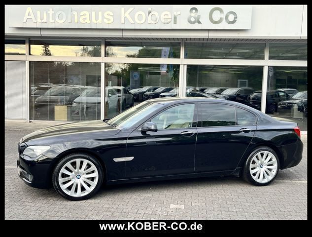 Schwarz uni (metallic) Gebraucht 2011 BMW 730 Shadowline Limousine | 13.480 € (Guter Preis) - Bild 1/4