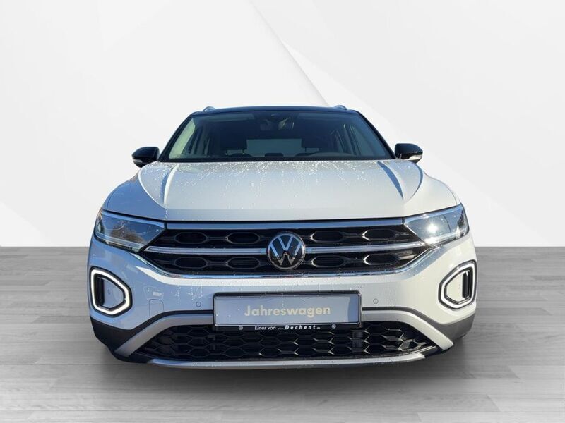 Gebraucht VW T-Roc Pro 150 PS (110 kW) 2023 Weiß SUV