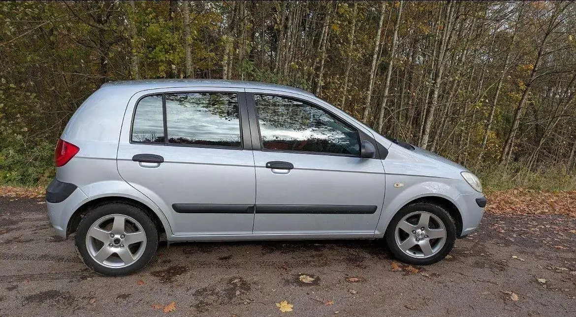 Gebraucht Hyundai Getz 63 PS (46 kW) 2006 Silber Kleinwagen
