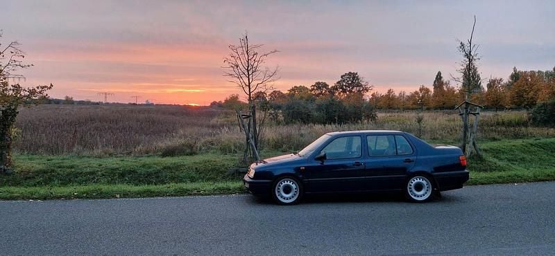 Gebraucht 1995 VW Vento Limousine | 4.500 € - Bild 1/4