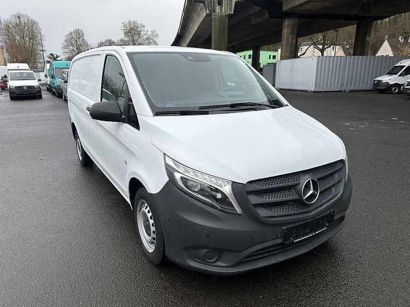 Gebraucht Mercedes Vito 136 PS (100 kW) 2019 Arktikweiss Van