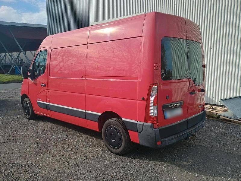Usata Renault Master 125 CV (91 kW) 2011 Rosso