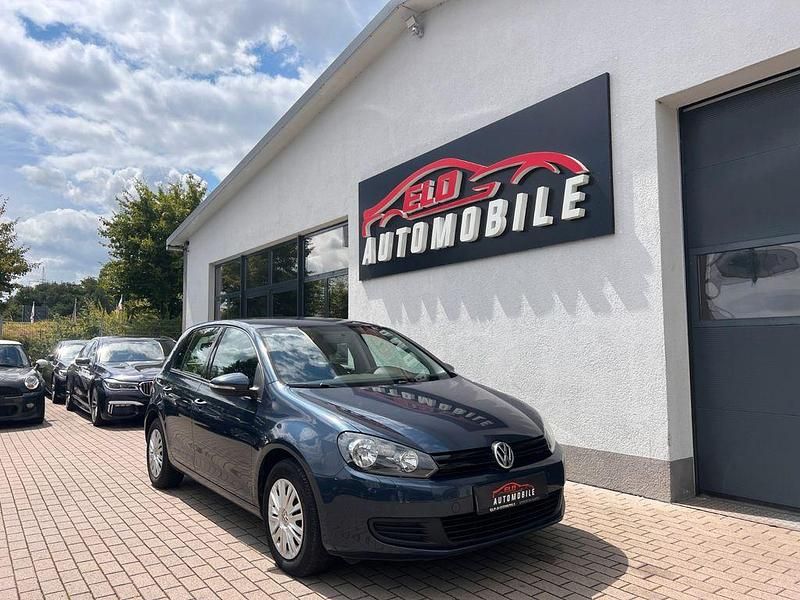 Blau Gebraucht 2011 VW Golf VI Trendline Limousine | 5.200 € (Guter Preis) - Bild 1/4