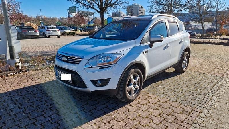 Gebraucht Ford Kuga Titanium 200 PS (147 kW) 2010 Weiß SUV