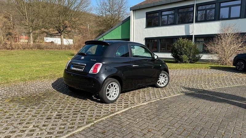 Gebraucht Fiat 500 86 PS (63 kW) 2012 Schwarz Kleinwagen