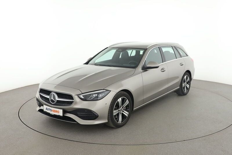 Grau Gebraucht 2022 Mercedes C220 Avantgarde Kombi | 38.130 € (Fairer Preis) - Bild 1/4
