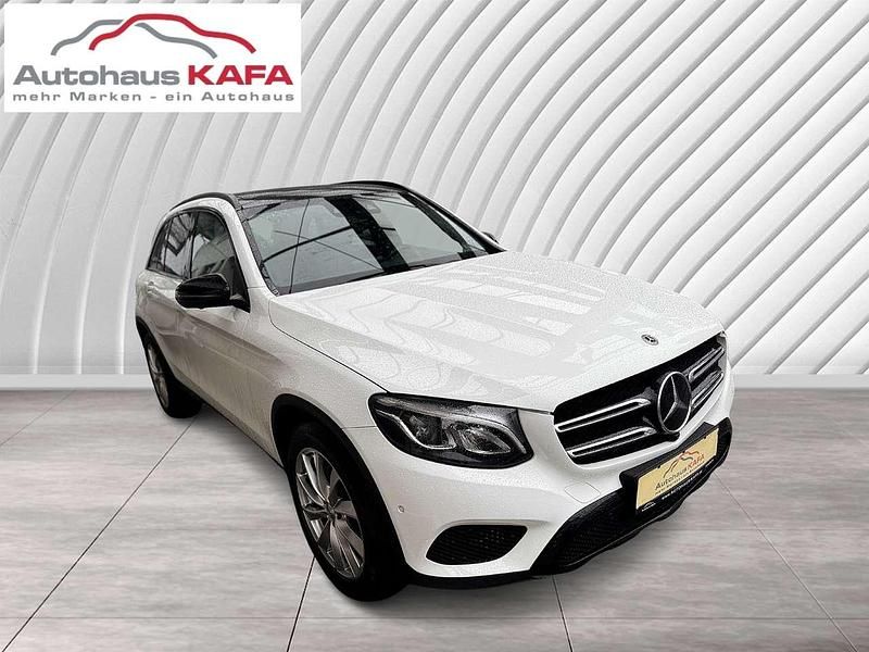 Gebraucht Mercedes GLC250 211 PS (155 kW) 2017 Weiß SUV