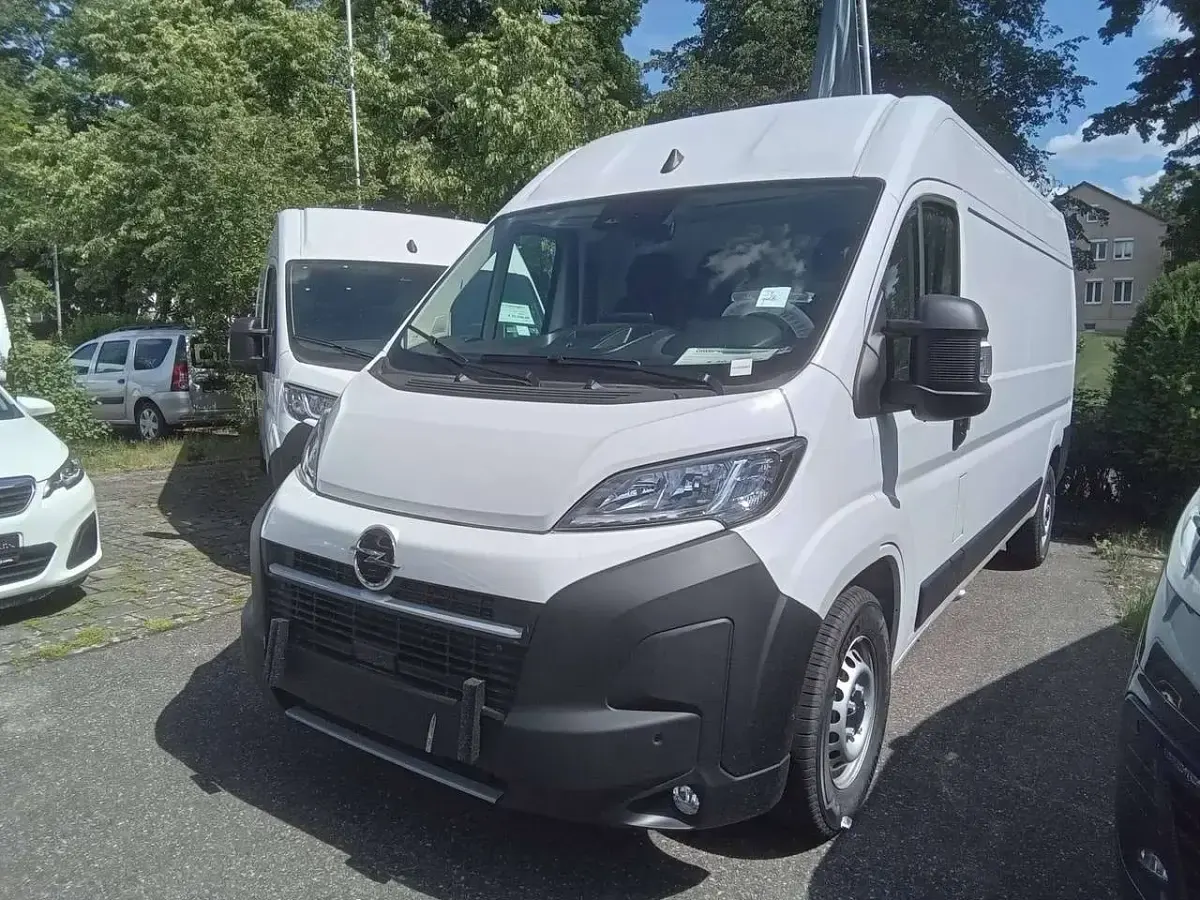 Neu Opel Movano 140 PS (102 kW) 2026 Cassablanca weiß Van