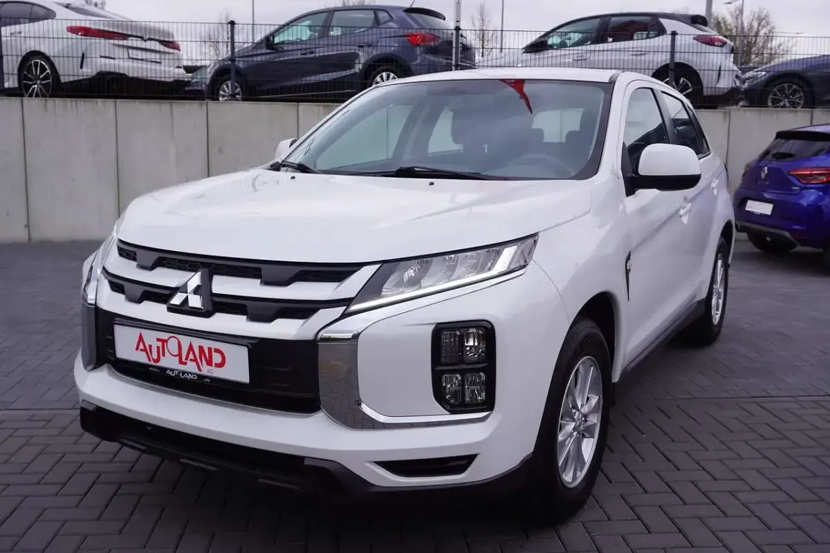 Gebraucht Mitsubishi ASX Edition+ 150 PS (110 kW) 2020 Perlmuttweiß perleffekt SUV
