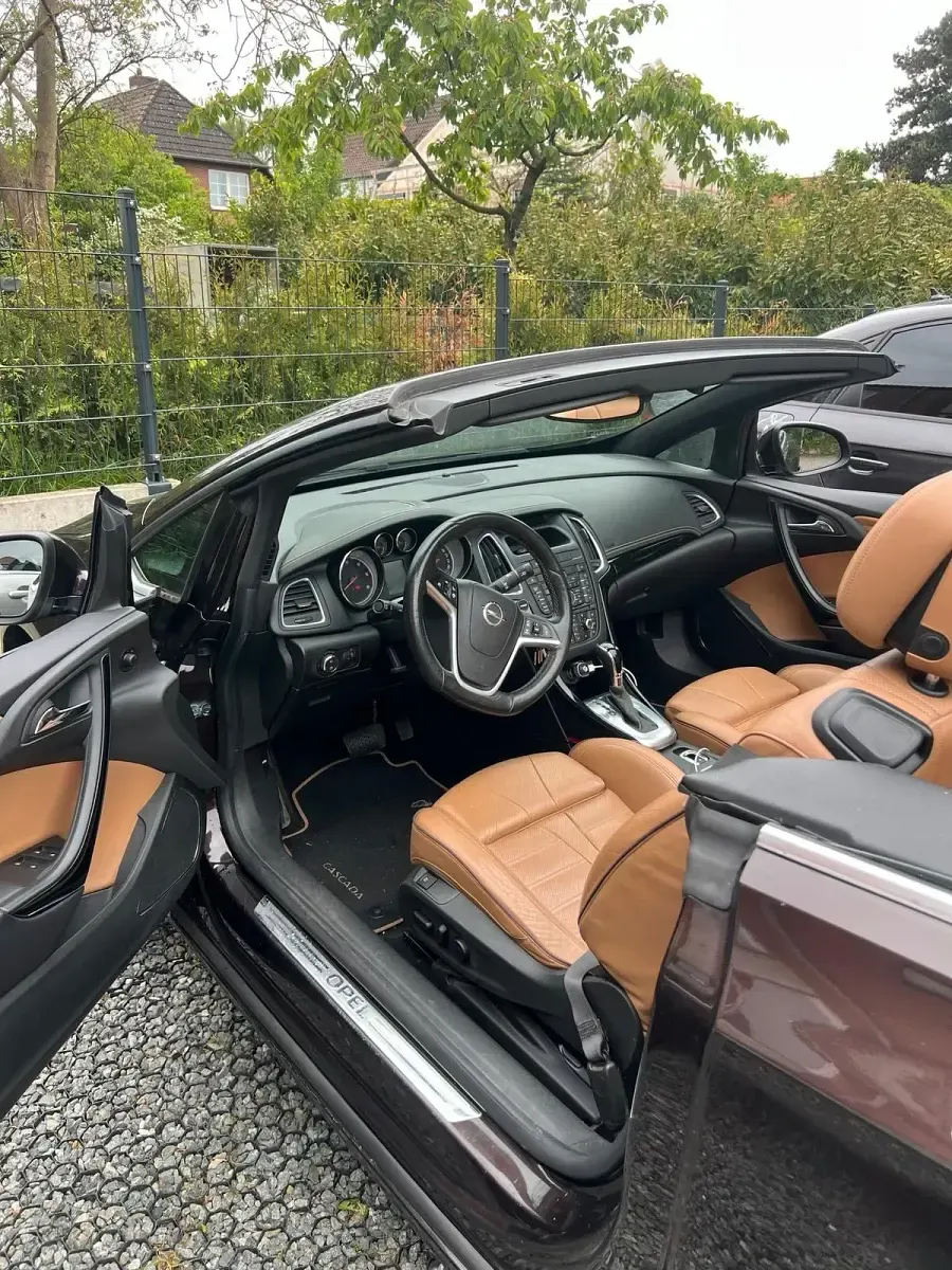 Gebraucht Opel Cascada 164 PS (120 kW) 2015 Braun Cabrio