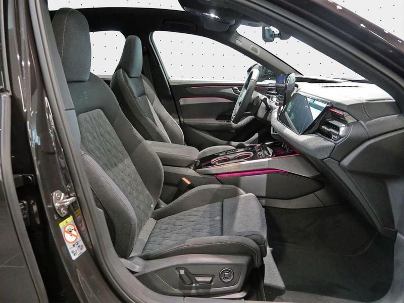 Neu Audi A6 Sport 204 PS (150 kW) 2025 Madeirabraun metallic brillant Limousine