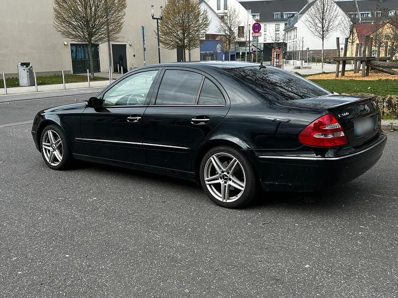 Gebraucht Mercedes E320 224 PS (164 kW) 2003 Schwarz Limousine