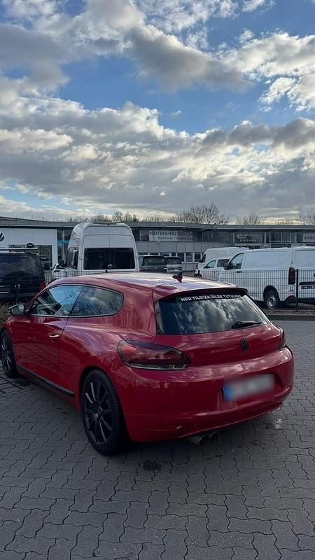 Gebraucht VW Scirocco 210 PS (154 kW) 2009 Rot Coupé