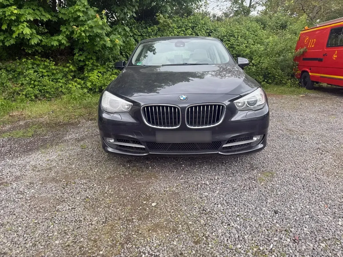 Używany BMW 530 245 KM (180 kW) 2010 Szary Sedan/Limuzyna