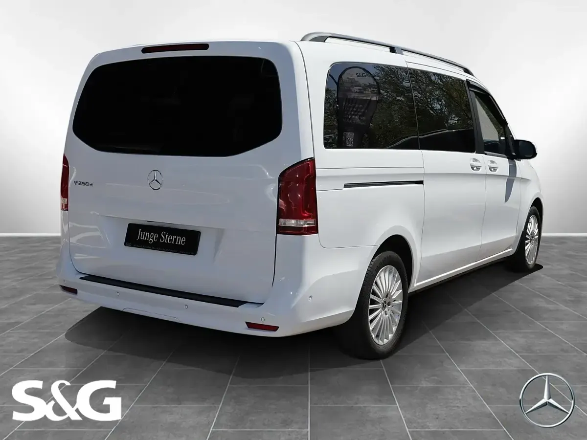 Gebraucht Mercedes E250 Edition 140 PS (102 kW) 2022 Arktikweiß Kombi